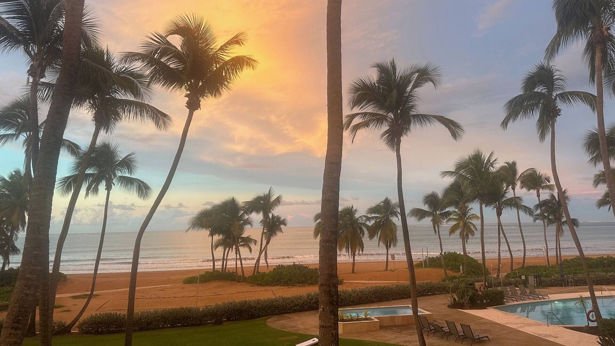 Mameyes II Villa | Beautiful and cozy beachfront villa at the Wyndham Grand Rio Mar Resort
