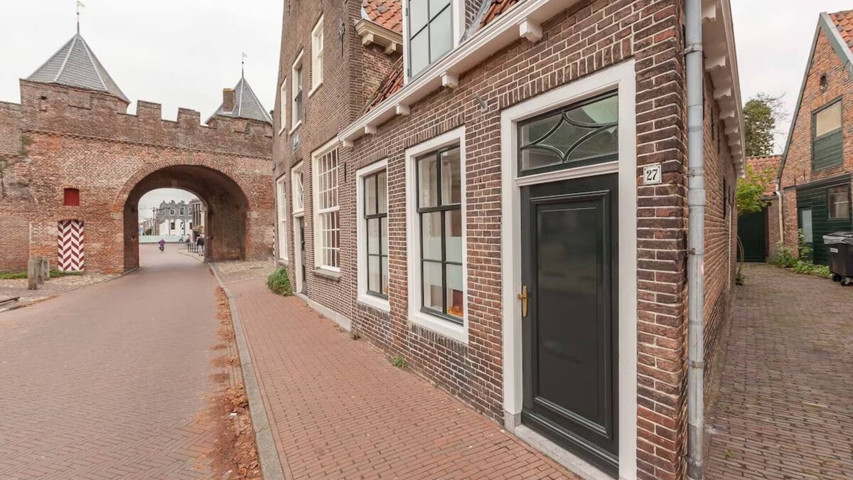 Amersfoort House | Beautiful and cozy monumental house in the city center.