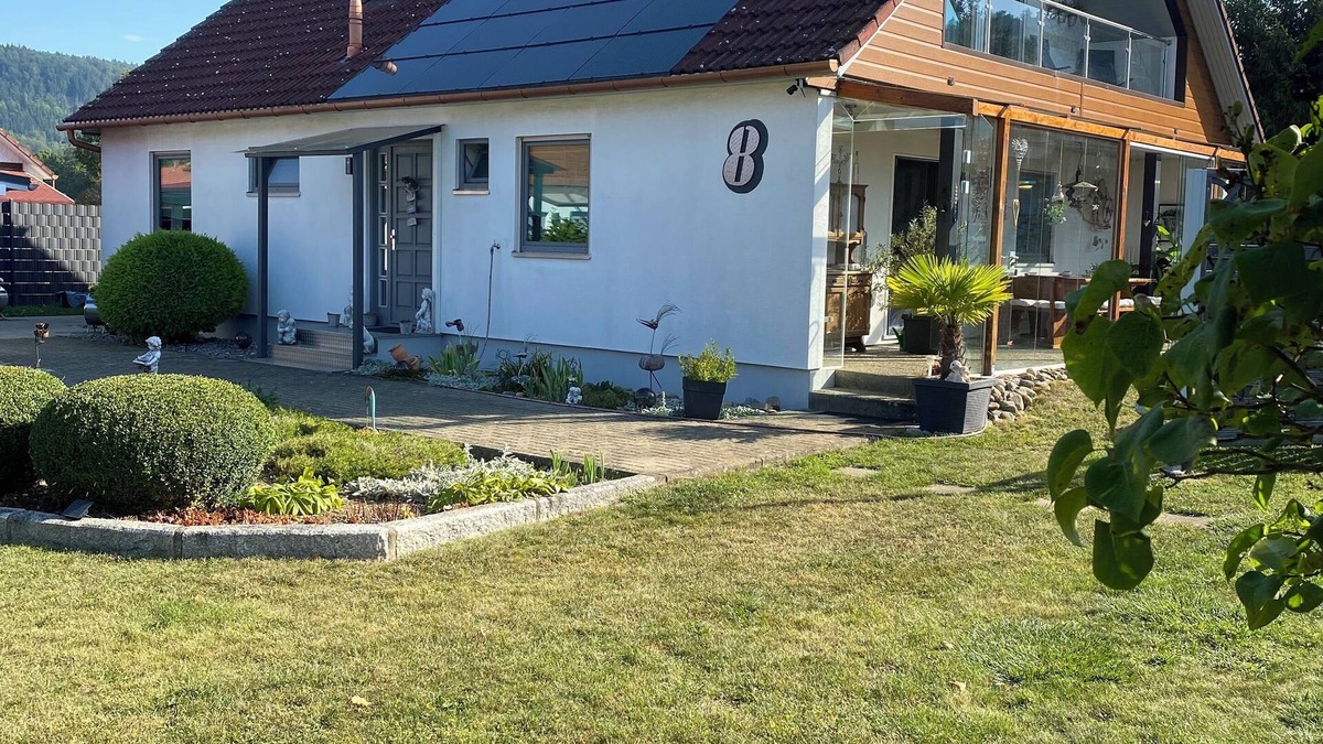 Geisingen Apartment | Beautiful and high quality apartment in Kirchen-Hausen