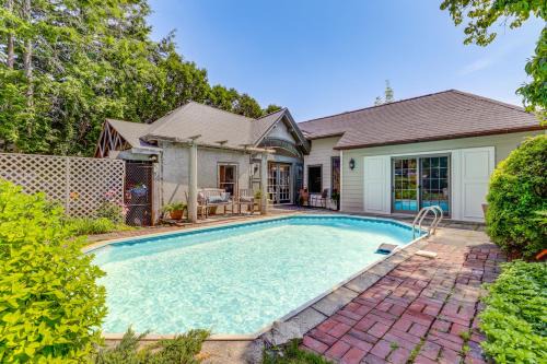 Worcester House | Beautiful and Historic Cottage, Steps to Elm Park