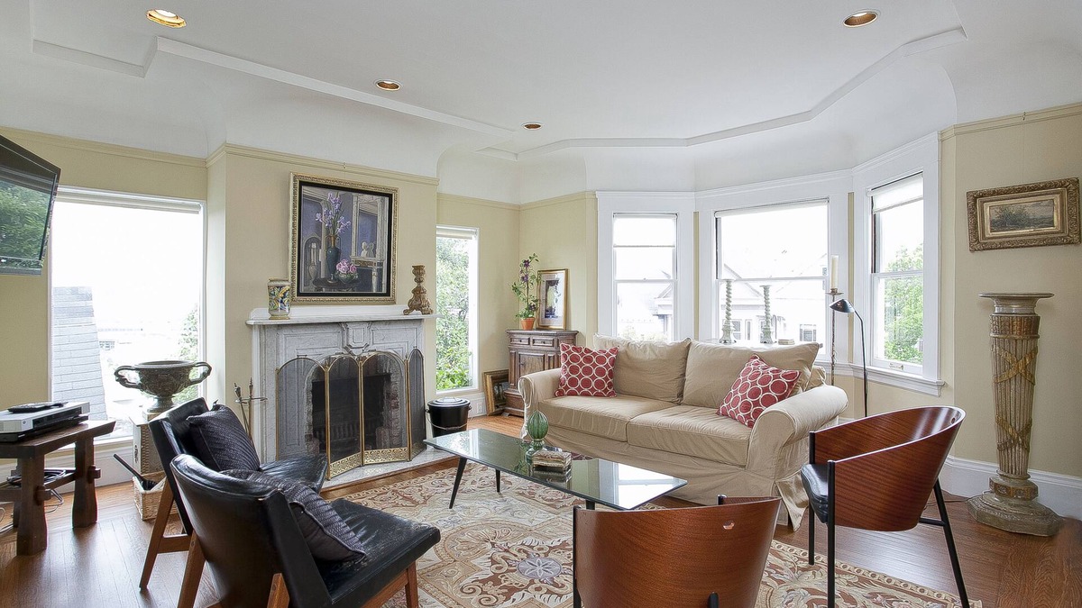 Potrero Hill Apartment | Beautiful and Light filled 1 BR/1 Bath on Potrero Hill