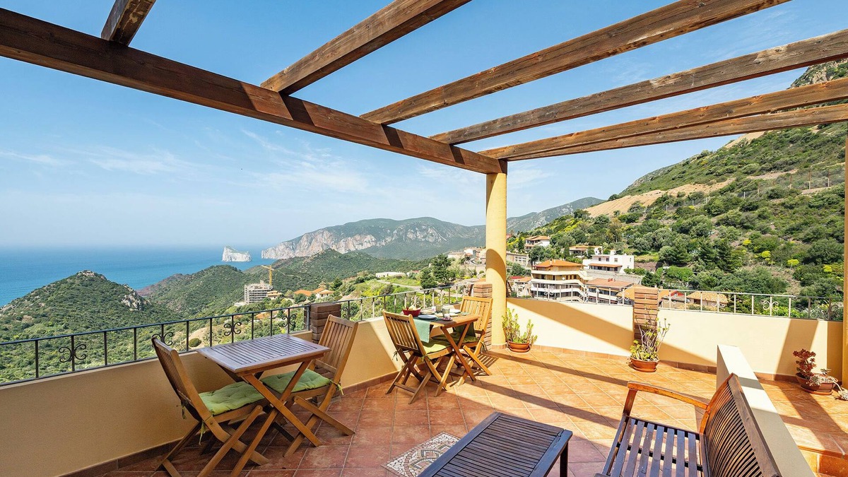 Nebida House | Beautiful and New Holiday Home With spectacular sea view for families and groups