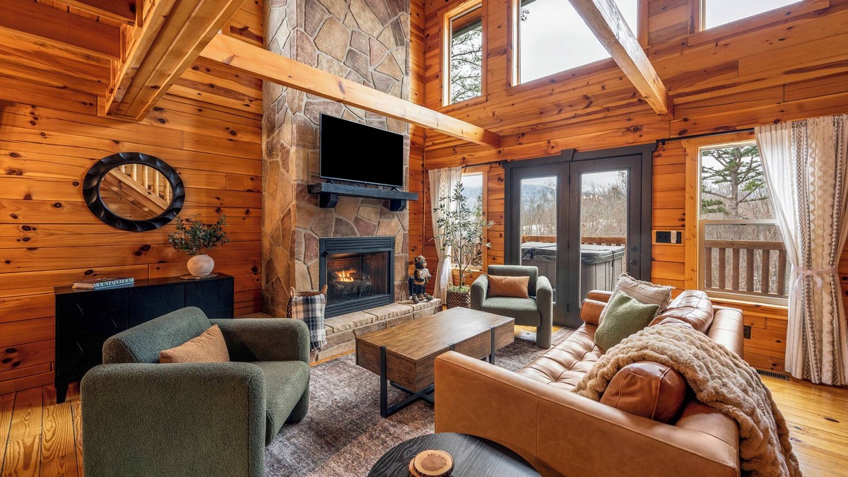 Chalet Village Cabin | Beautiful and Peaceful Log cabin