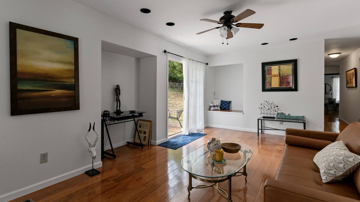 Eureka House | beautiful and peaceful big ranch with big yard -1700 sft