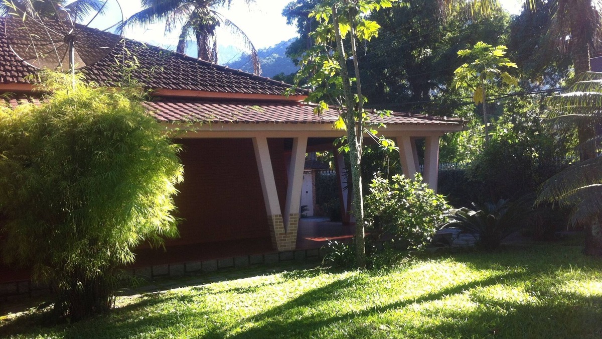 Parque Santo Antonio House | Beautiful and pleasant Site of Guedes with 3000m2, furnished, parking, secure