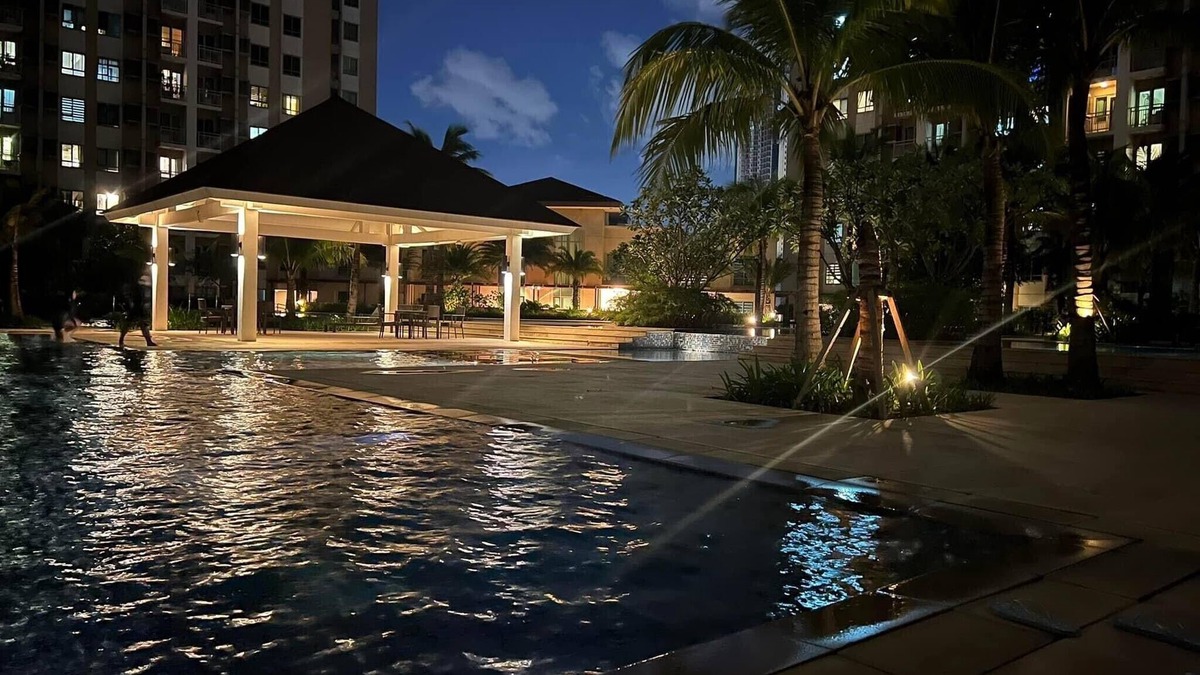 Ugong Apartment | Beautiful and Spacious Fully Furnished Studio at The Grove Rockwell