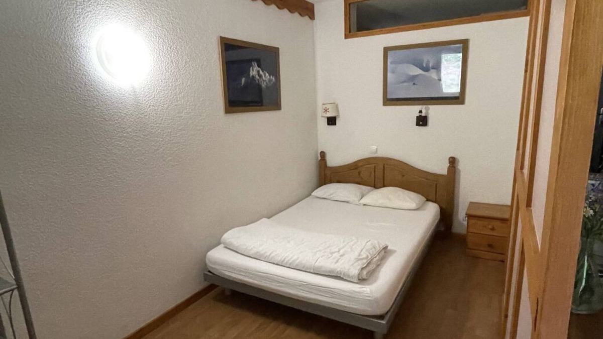 Puy-Saint-Vincent Apartment | Beautiful apartment at the foot of the slopes 1800m