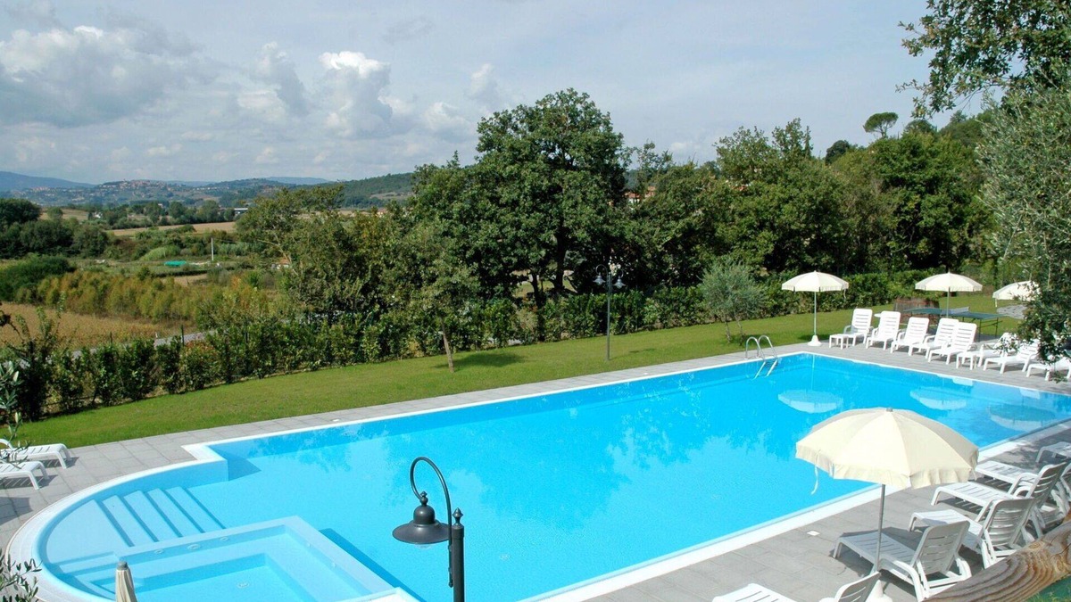 Popoltaio-Schiacciato Villa | Beautiful apartment in villa for 8 people with WIFI, A/C, pool, TV and patio
