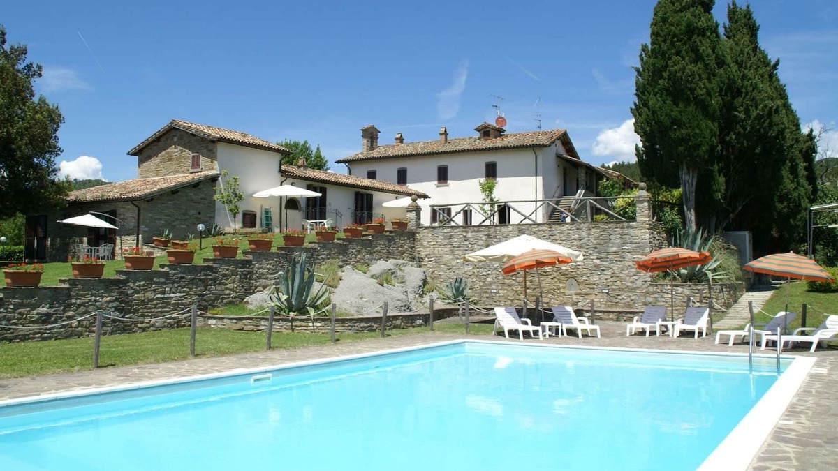 Fraccano House | Beautiful apartment with private terrace and panoramic swimming pool