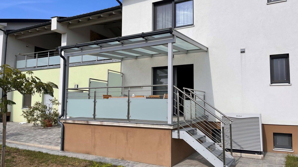 Donnerskirchen Apartment | Beautiful apartment for 6 people with WIFI, A/C, TV, terrace, pets allowed and parking