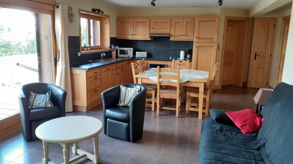 Foncine-le-Haut Apartment | Beautiful apartment on the heights of Foncine le haut, at Le Bayard