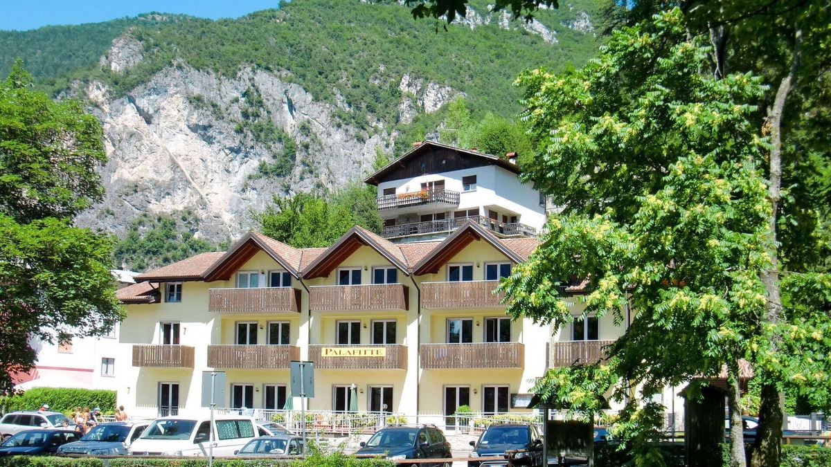 Molina di Ledro Apartment | Beautiful apartment for 4 people with WIFI, TV, terrace and parking