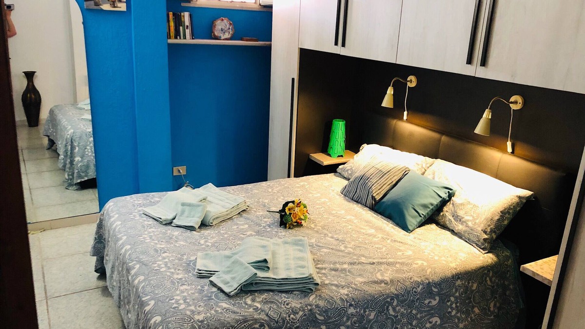 Recanati Apartment | Beautiful apartment 150 m from the beach with private rooftop and sea view