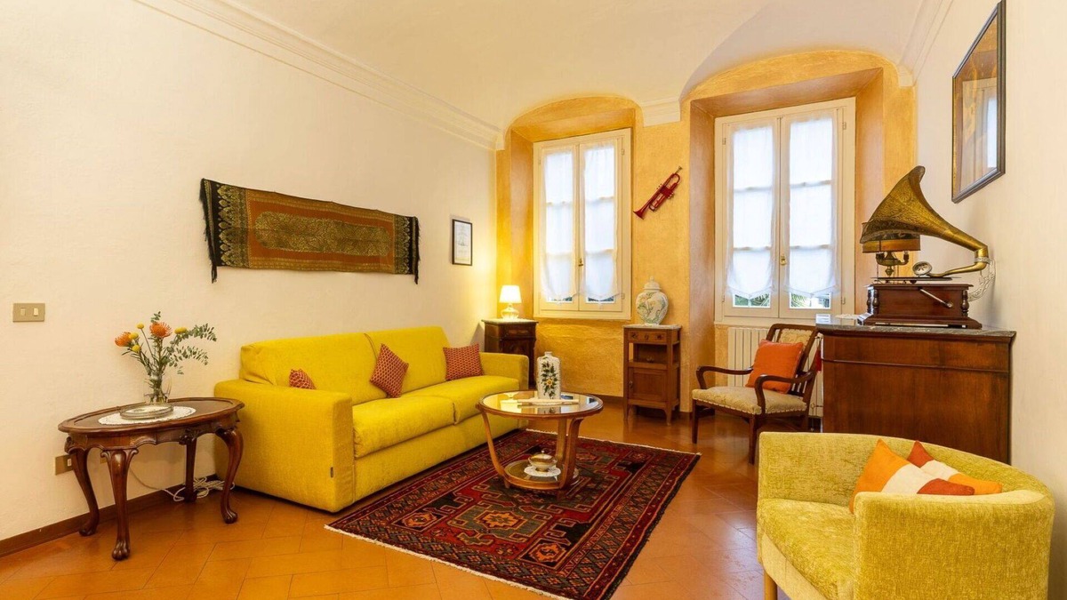 Borgo Ticino Apartment | Beautiful apartment for 7 people with WIFI, TV, patio and parking