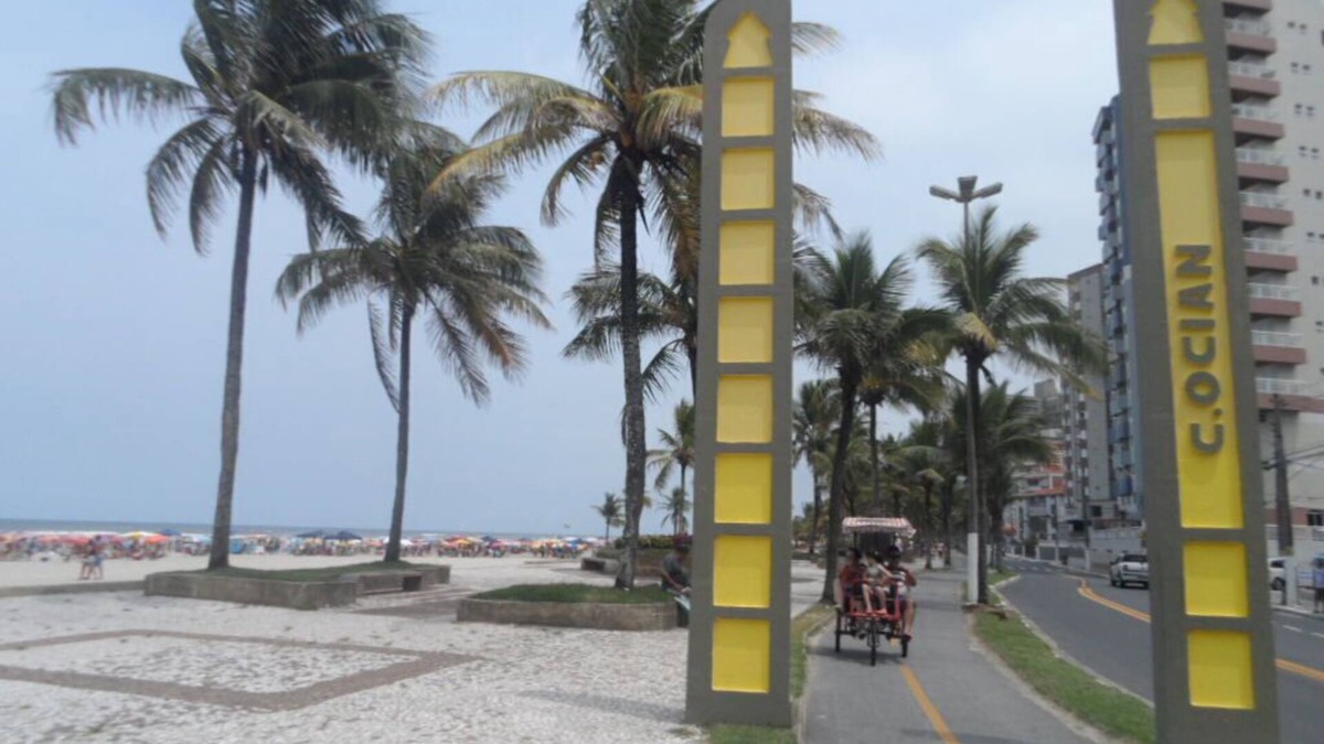 Vila Assuncao Apartment | BEAUTIFUL APARTMENT ON THE BEACH ON 14 FLOOR