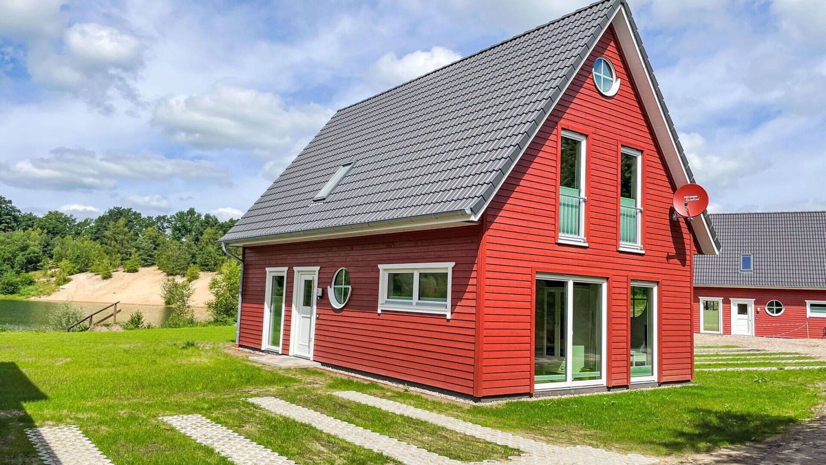 Hechthausen Apartment | Beautiful apartment for 4 people with pool, WIFI, TV, terrace, pets allowed and parking