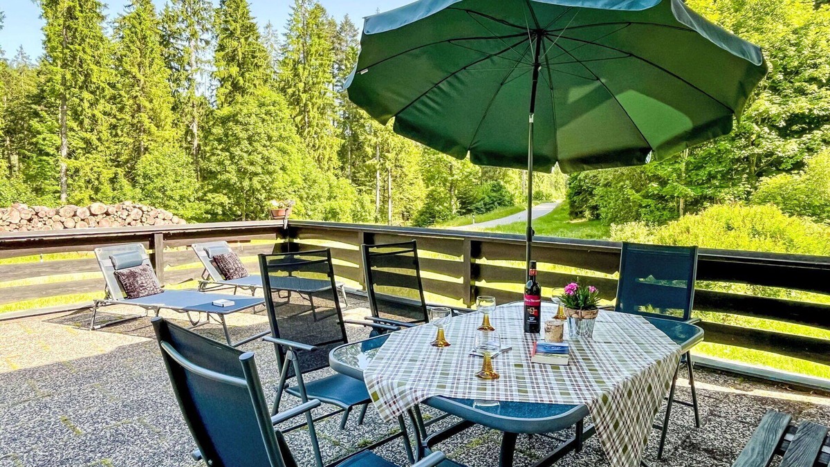 Blasiwald Apartment | Beautiful apartment for 4 people with WIFI, TV and terrace