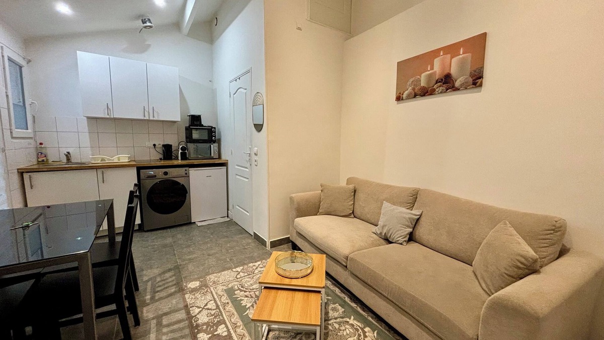 Montreuil Apartment | Beautiful apartment 5 minutes from the metro