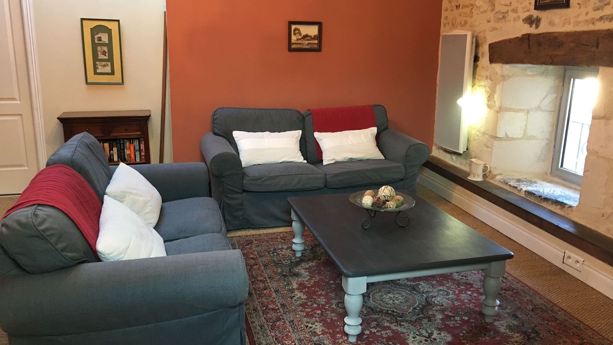 Saintes Apartment | Beautiful apartment close to the riverfront