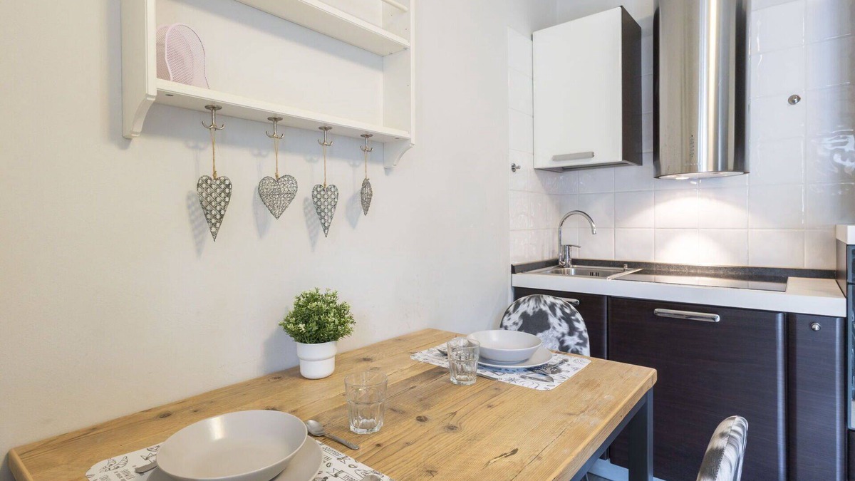 Madesimo Apartment | Beautiful apartment for 2 guests with WIFI, TV, balcony and parking