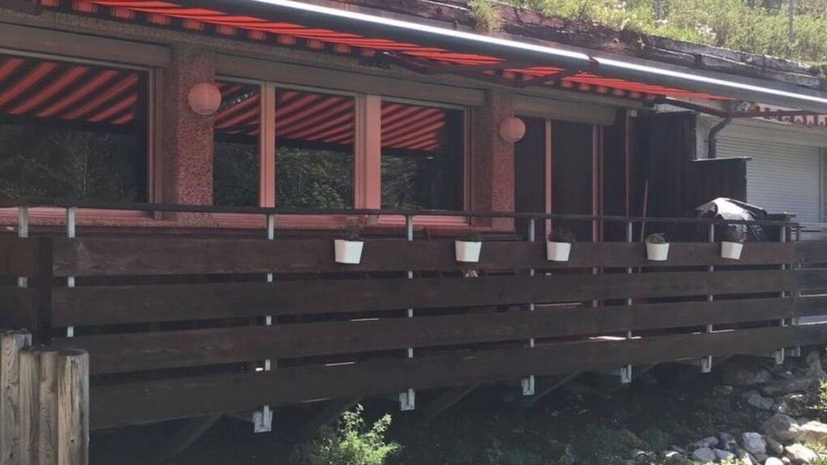 Lenk Apartment | Beautiful apartment for 6 guests with WIFI and balcony