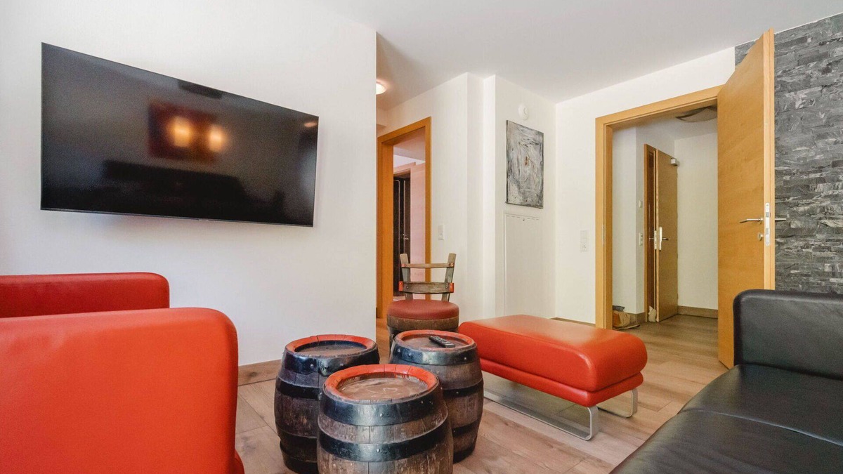 Saalbach-Hinterglemm Apartment | Beautiful apartment for 8 guests with WIFI, TV, terrace and panoramic view