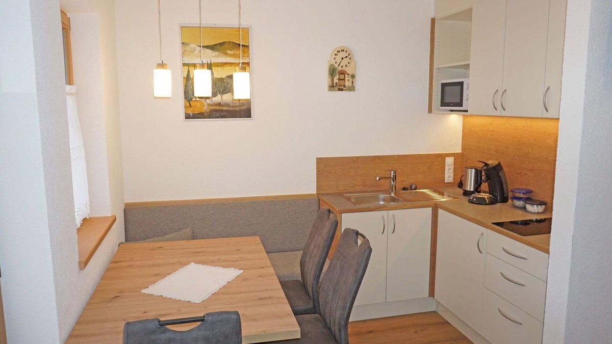 Fliess Apartment | Beautiful apartment for 5 guests with WIFI, TV and terrace