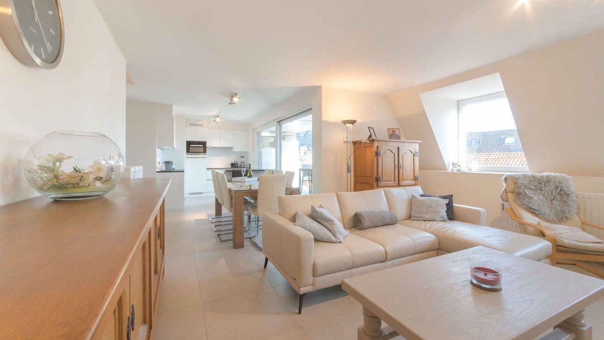 Bredene Apartment | Beautiful apartment for 4 guests with WIFI, TV and terrace