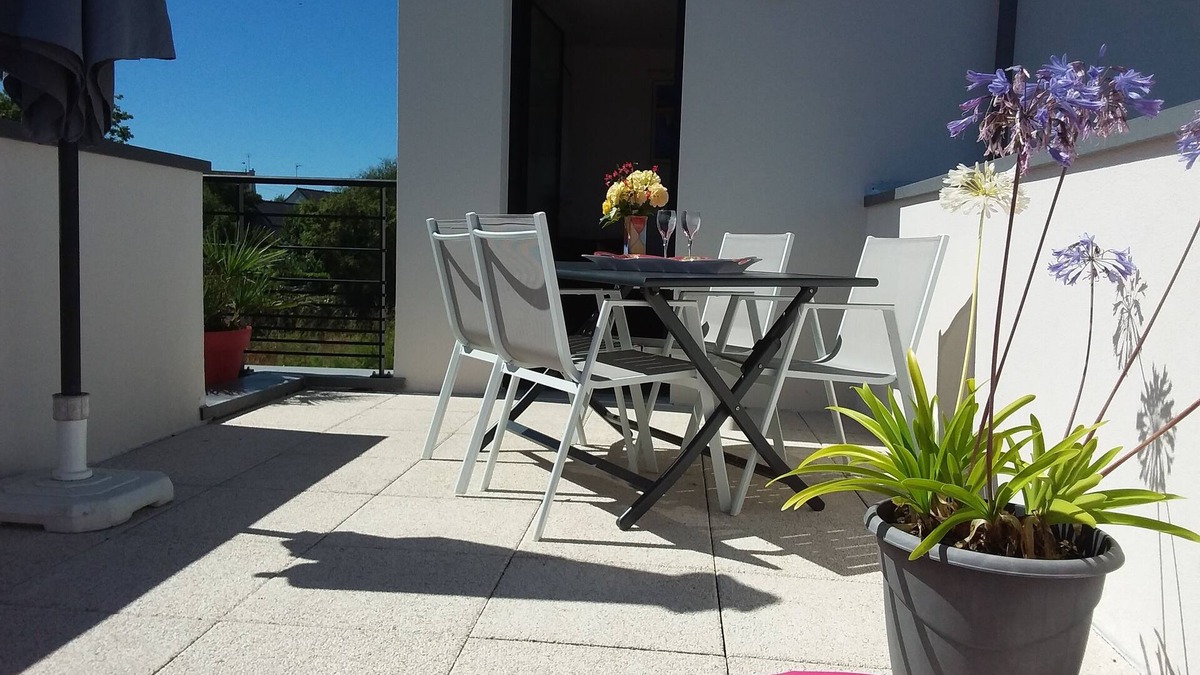 Concarneau Apartment | Beautiful apartment, 2 bedrooms, 2 bathrooms, spacious terrace. beach at 300 m