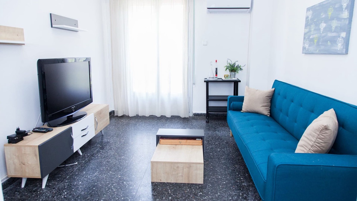 Keratsinion Apartment | Beautiful Apartment in Piraeus