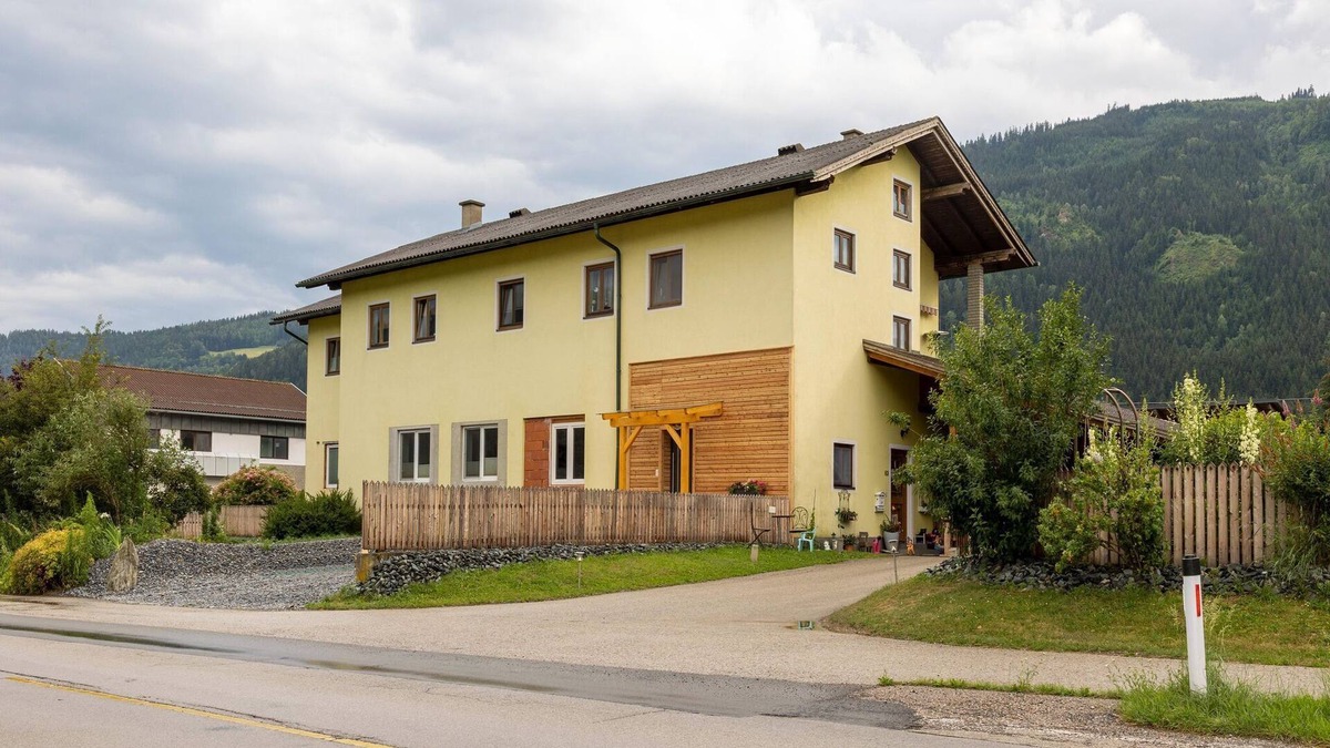 Friesach Apartment | Beautiful apartment in Friesach with balcony/terrace