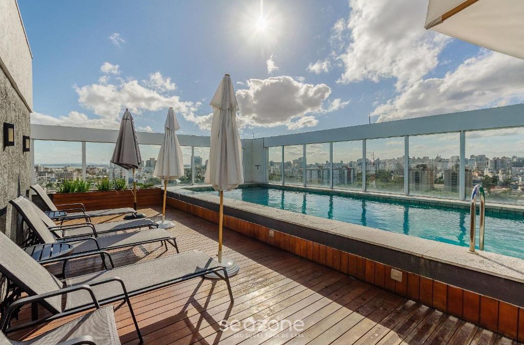 Azenha Apartment | Beautiful apartment in condo with pool RPF0605