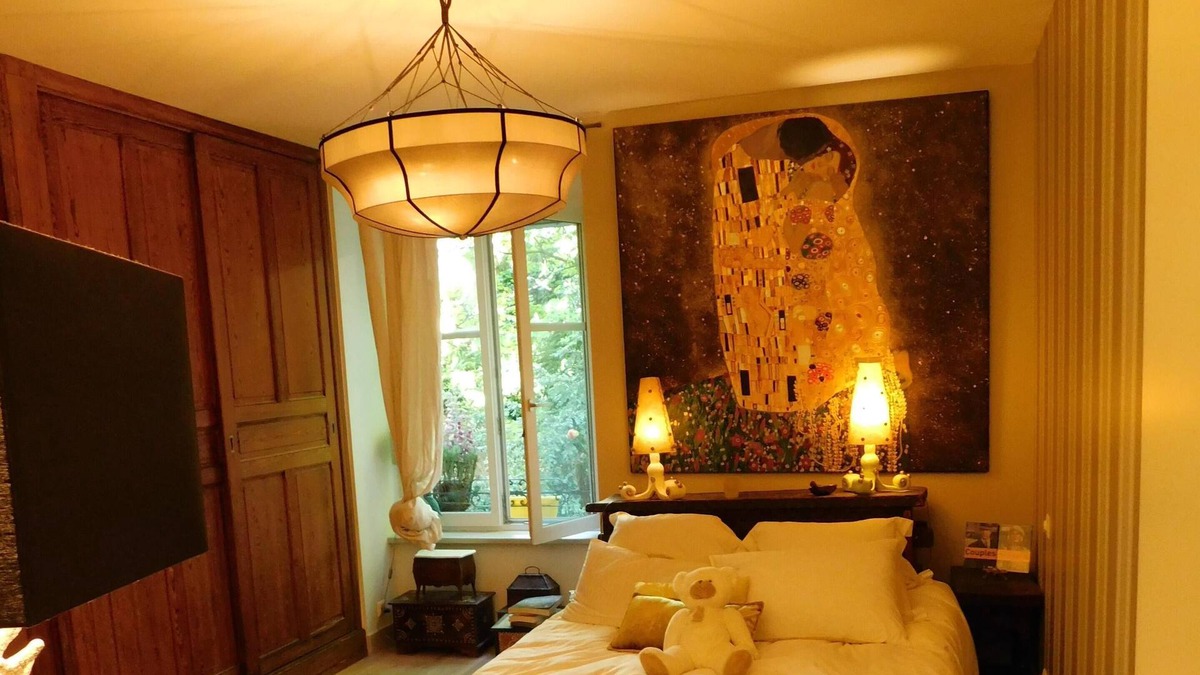 Neuchatel Apartment | Beautiful apartment ideally located in Neuchâtel between station and old town