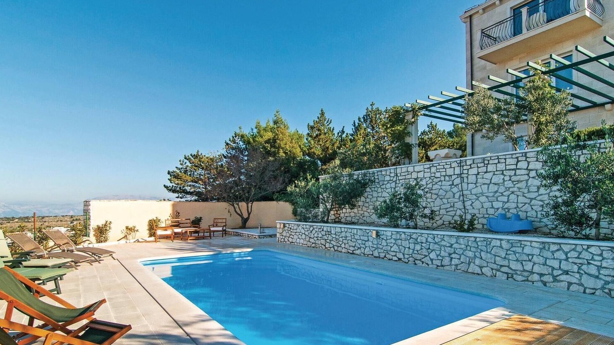Nerezise Apartment | Beautiful apartment in Nerezisca