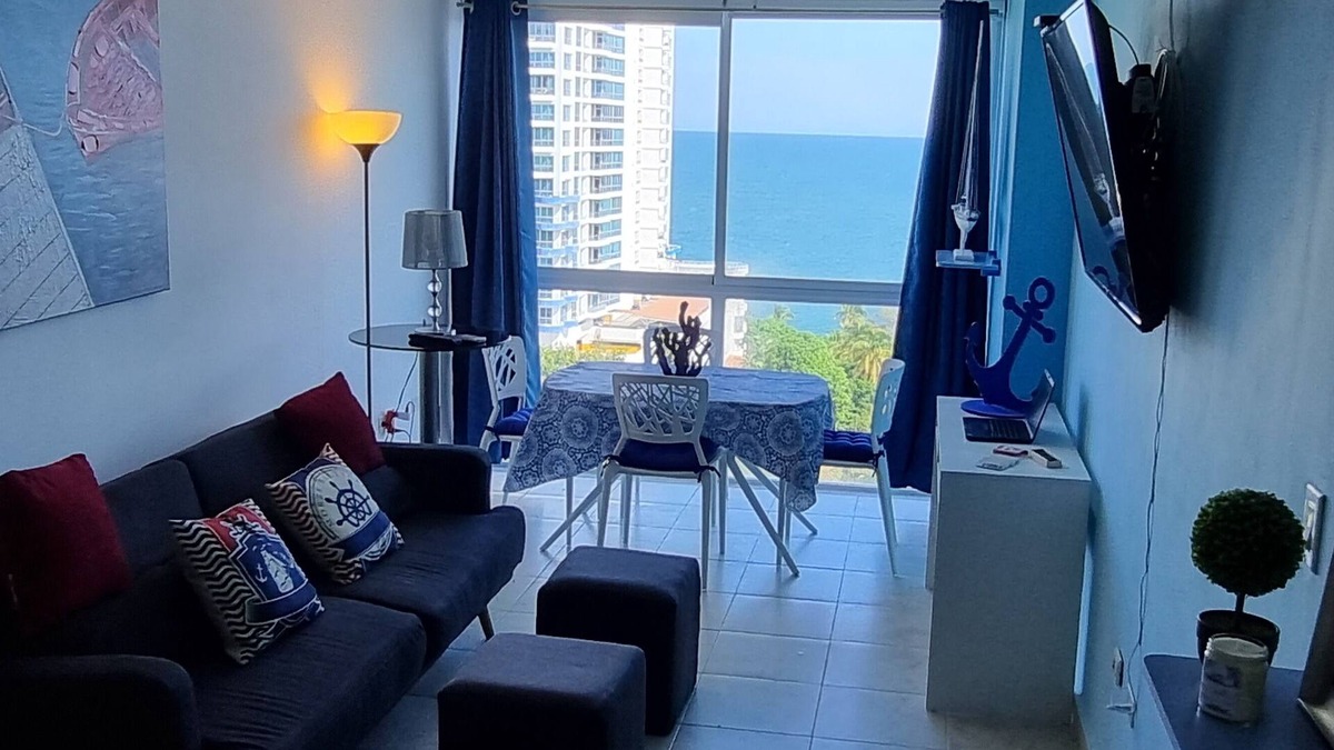 Las Lajas Apartment | Beautiful apartment in Playa in Coronado