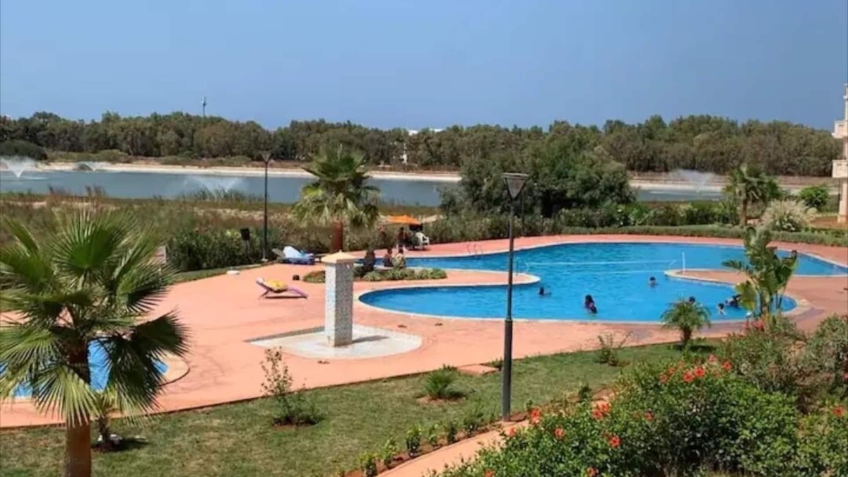 Marina Apartment | Beautiful apartment in a residence with swimming pool, 750m from the beach. Comfort guaranteed.