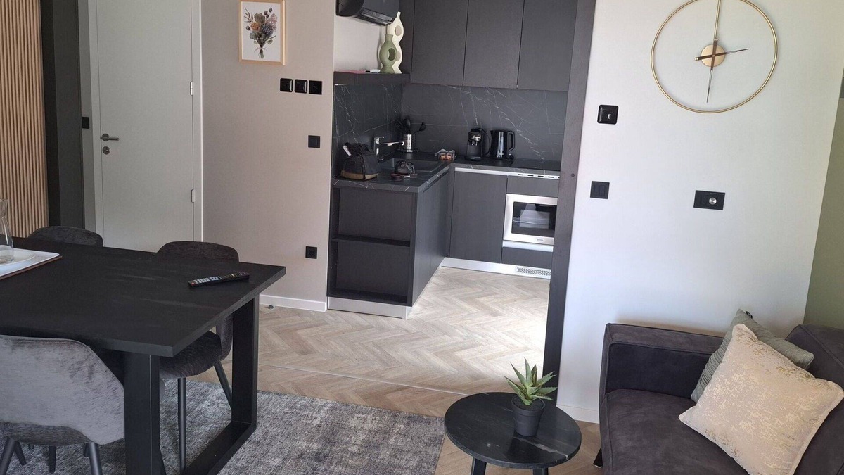 Ossiach House | Beautiful apartment in villa for 4 guests with WIFI, TV, terrace and parking