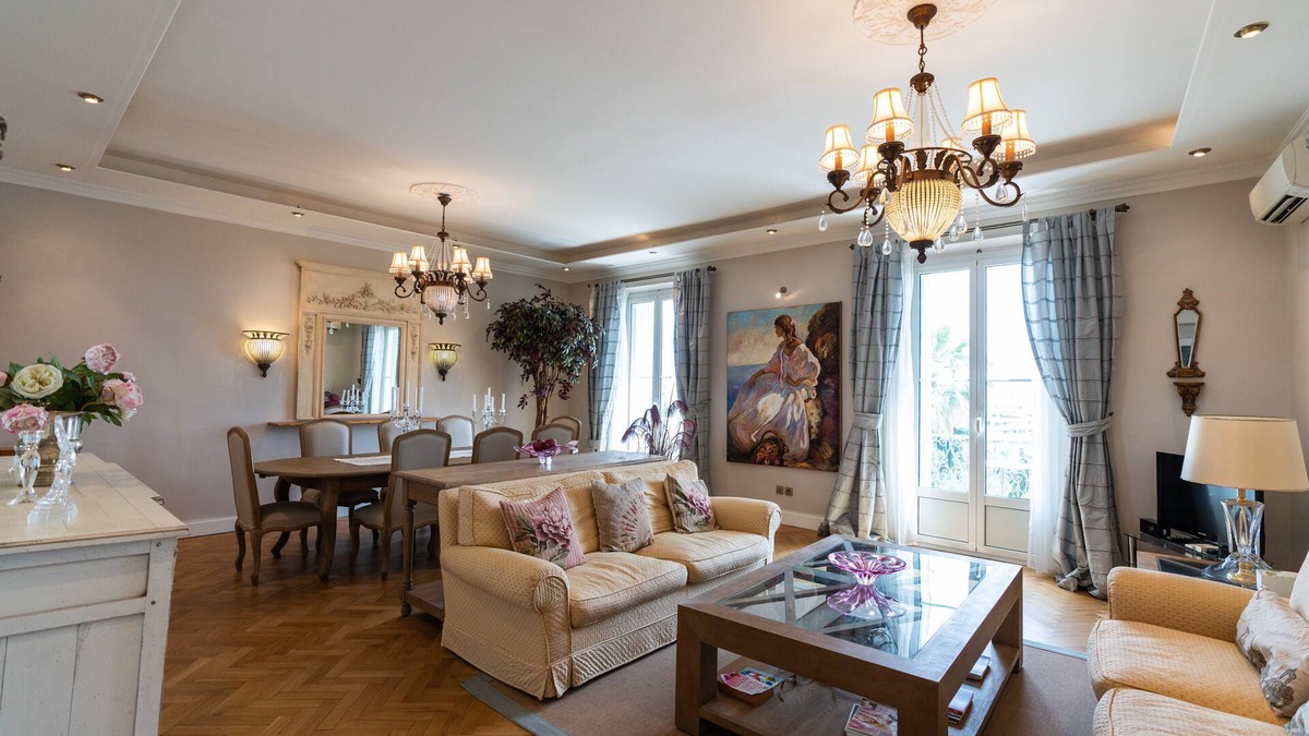 California - Pezou Apartment | Beautiful apartment in Cannes in superb location