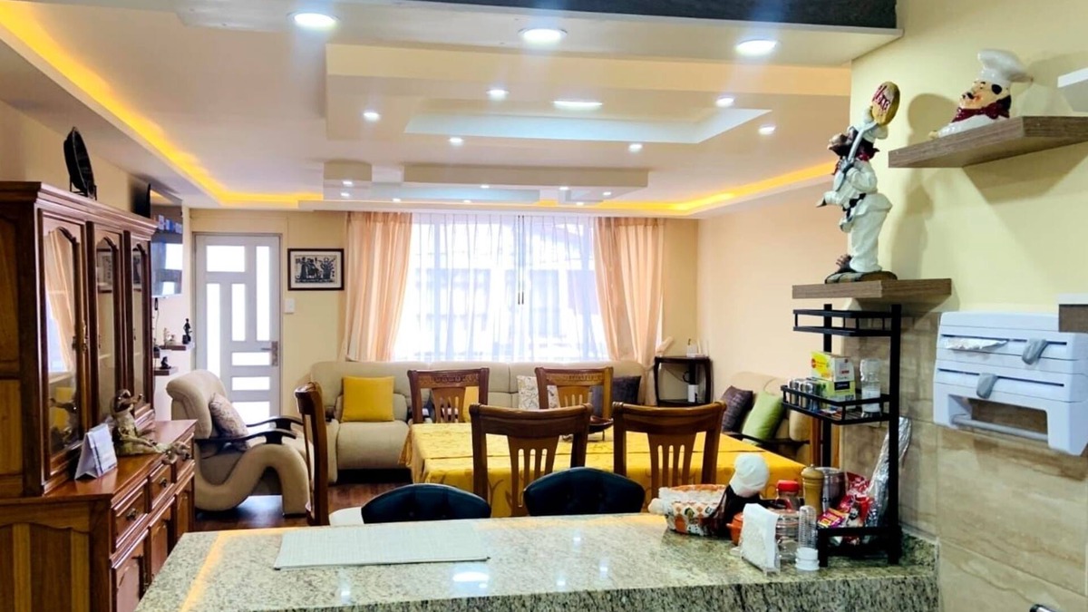 Parroquia Huachi Loreto Apartment | Beautiful apartment in Ambato. Excellent location in a quiet and safe neighborhood