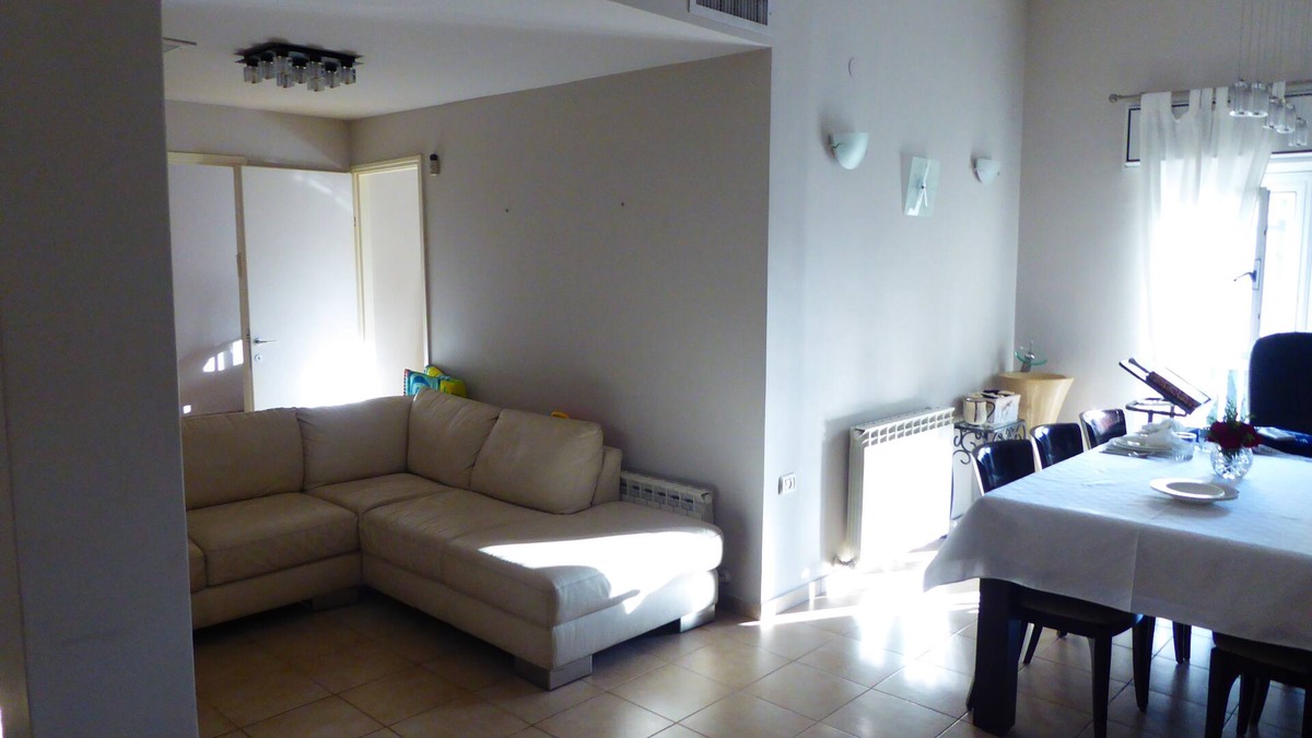 Rehavia Apartment | Beautiful apartment, in the heart of Rechavia, Shaarei Chessed