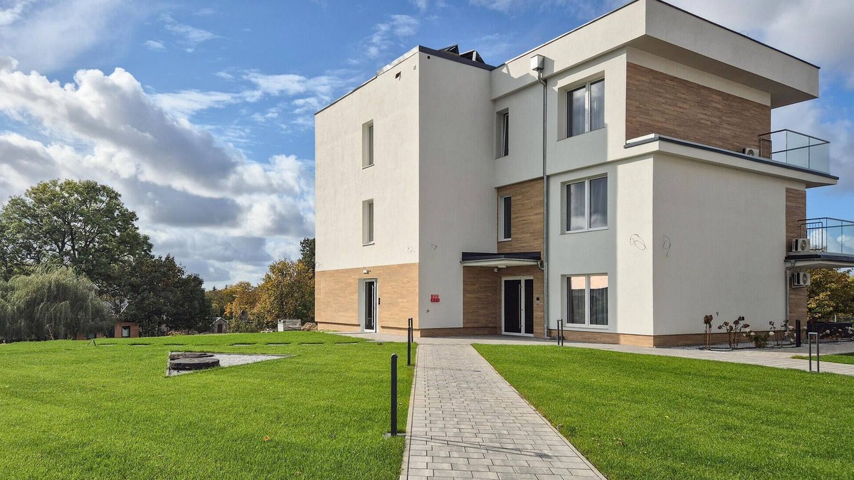 Insko Apartment | Beautiful apartment in Insko with sauna