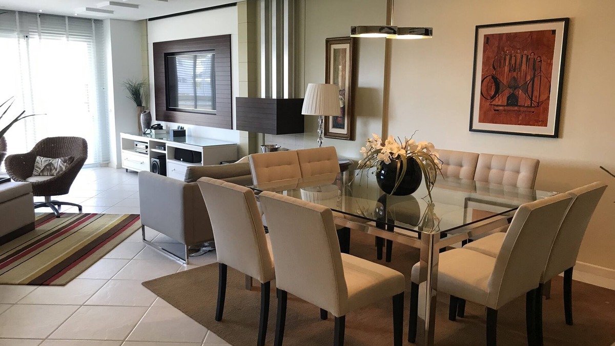 Jurere Apartment | Beautiful apartment in Jurerê Internacional with swimming pool