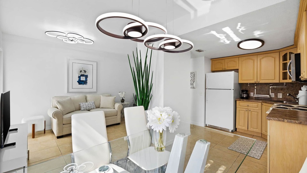 East Little Havana Apartment | Beautiful Apartment in the Heart of Miami Apt 8