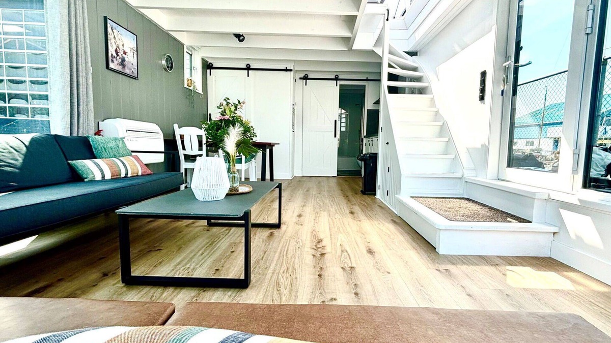 Woudsend House | Beautiful apartment in villa for 4 people with WIFI and patio
