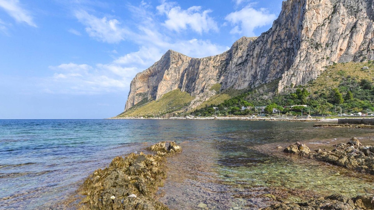 Sferracavallo Apartment | Beautiful apartment in Palermo PA