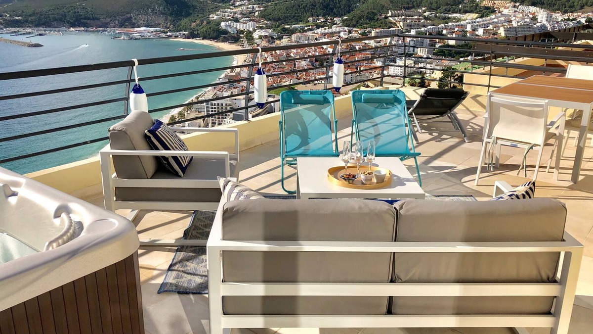 Santiago Apartment | Beautiful apartment, jacuzzi & large terrace with sea view