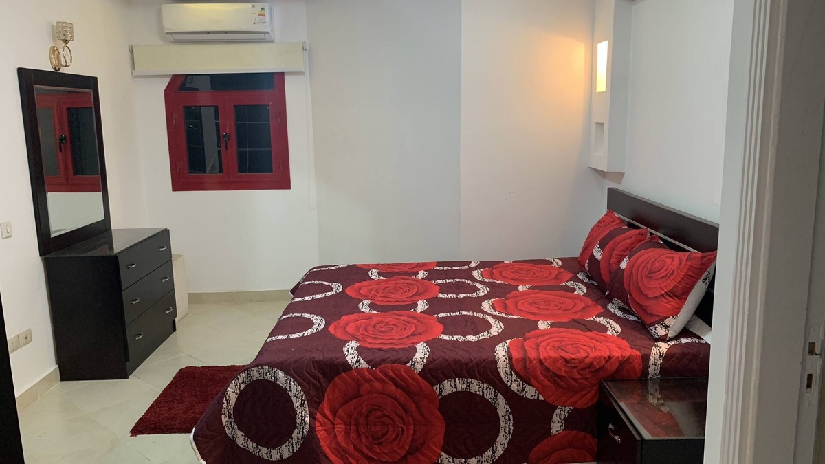 Al Mamsha El Seyahi Apartment | Beautiful Apartment Near the Beach/Pool View