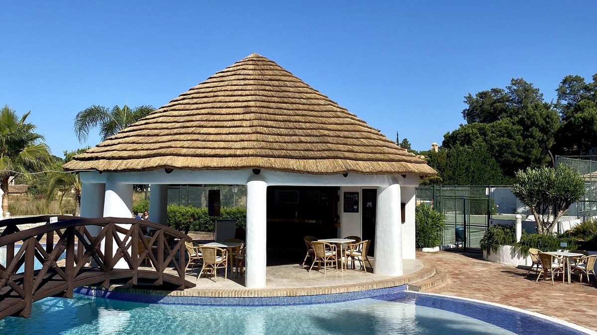 Almancil Apartment | Beautiful apartment with excellent resort facilities close to lake and beach.