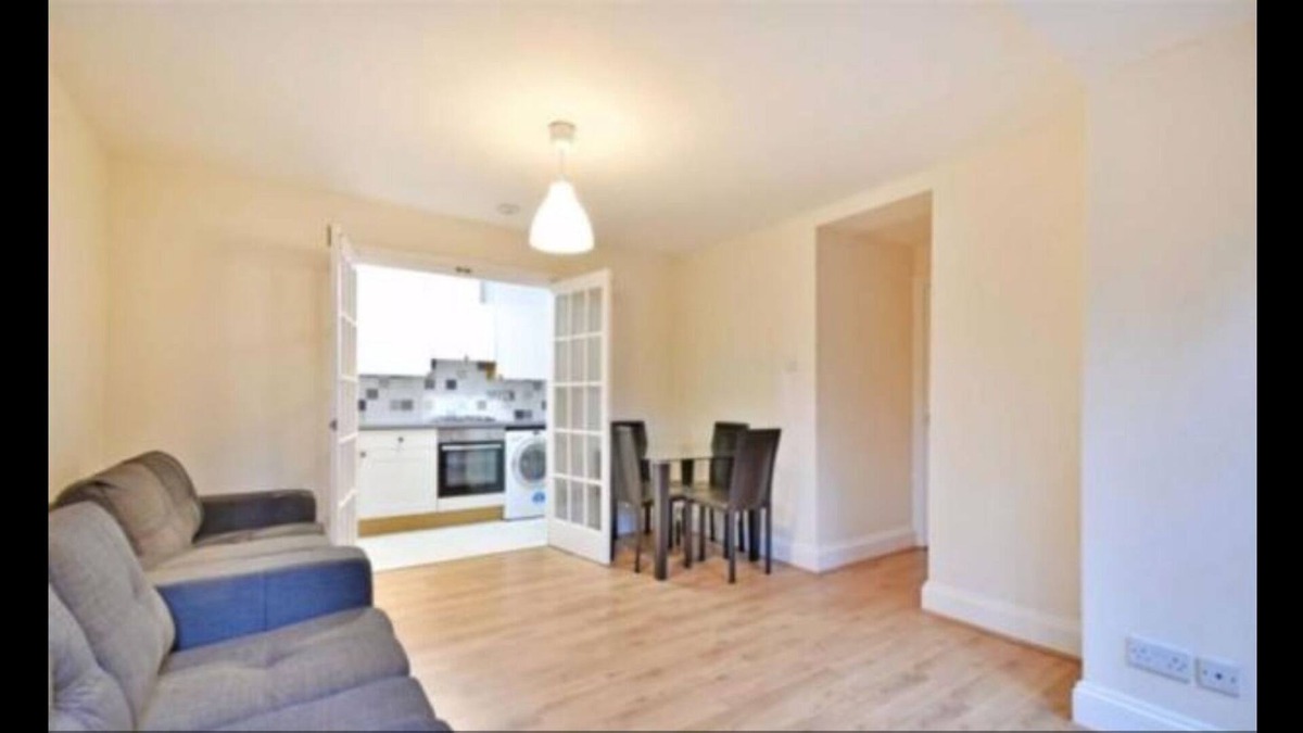 Woodberry Down House | Beautiful apartment with garden