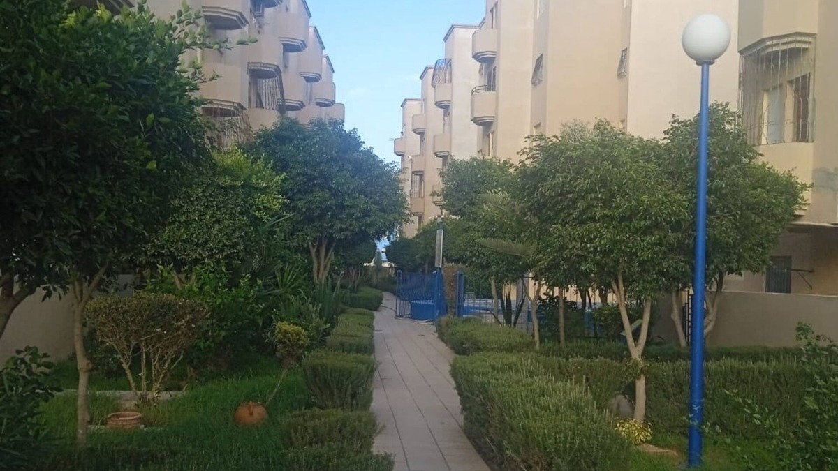 Miramar Apartment | beautiful apartment with 2 swimming pools